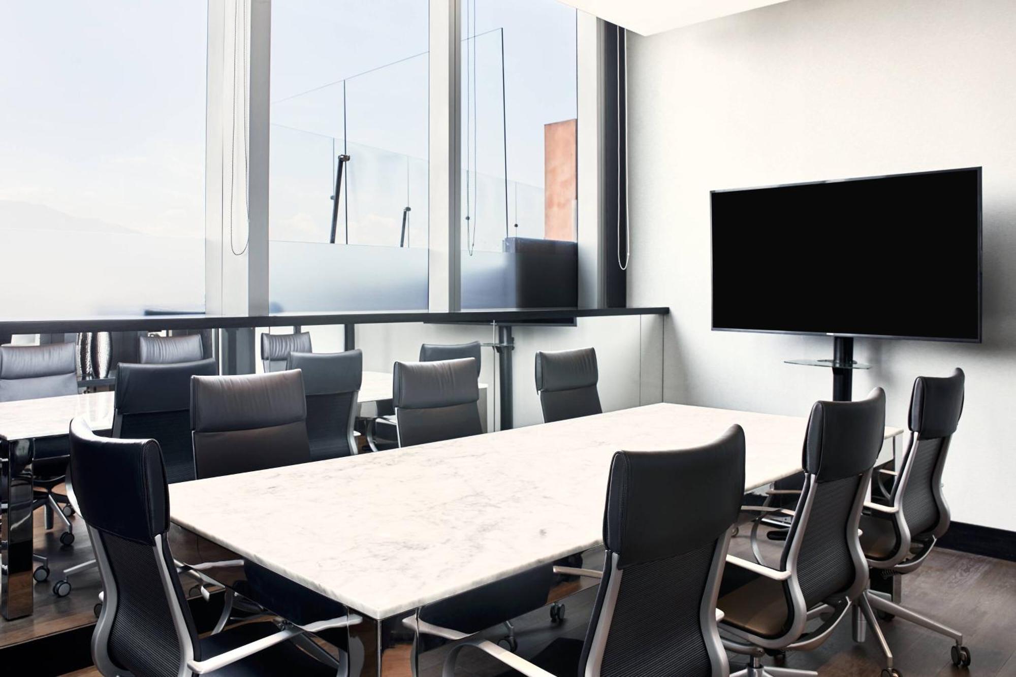 Ac Hotel By Marriott Santiago Cenco Costanera Santiago