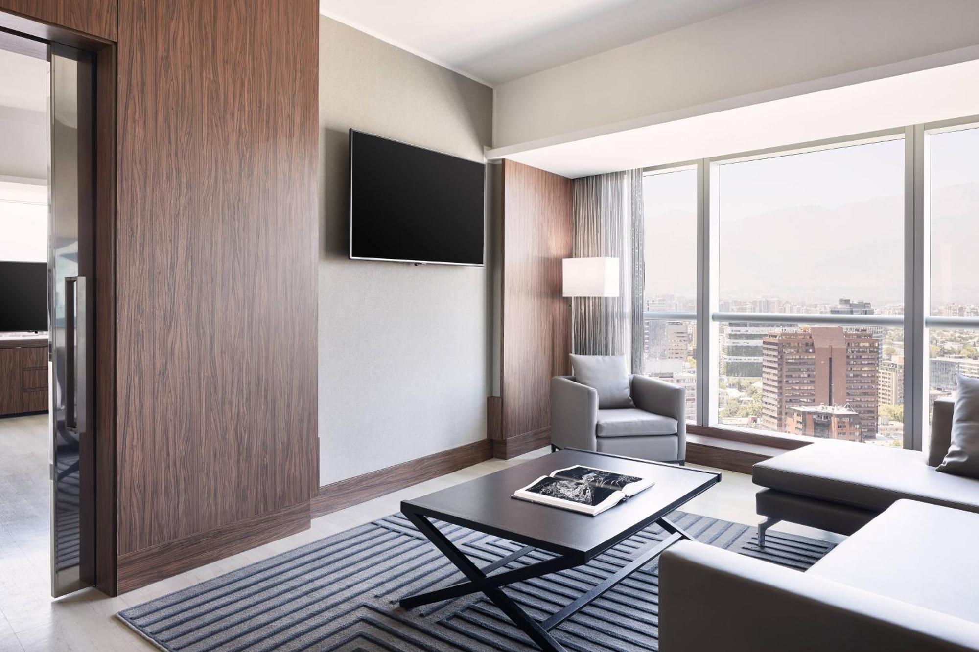 Hotel Ac Hotel By Marriott Santiago Cenco Costanera