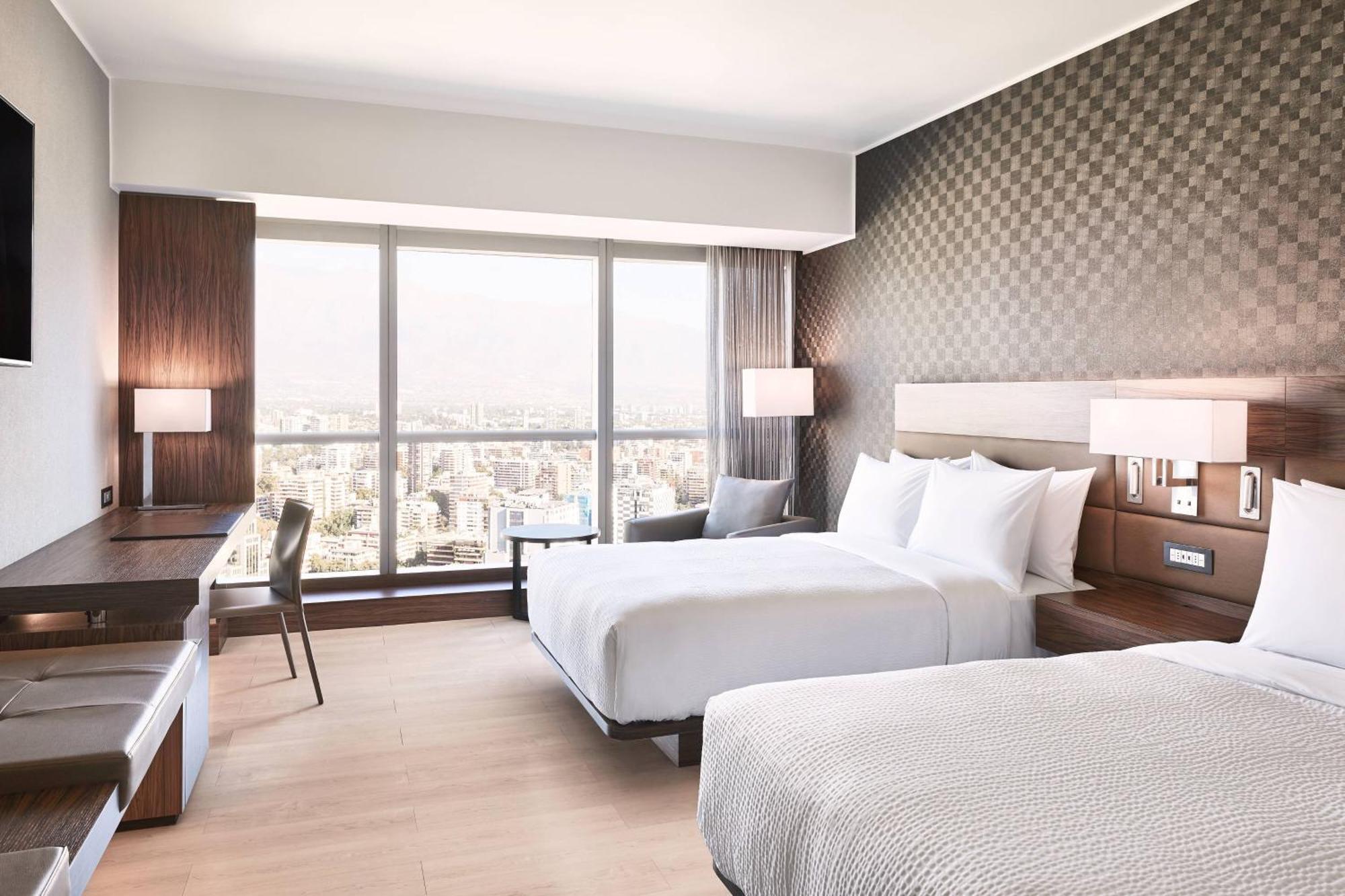 Hotel Ac Hotel By Marriott Santiago Cenco Costanera 4*