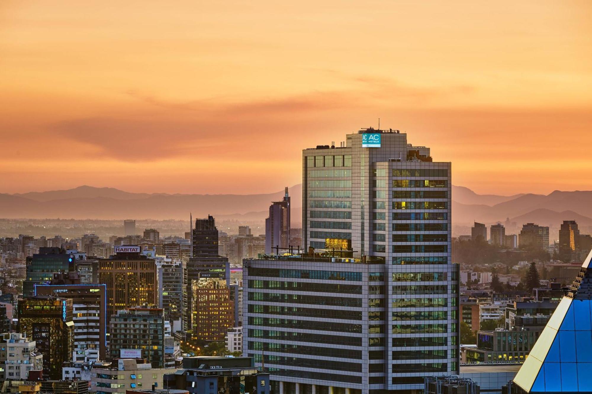 Ac Hotel By Marriott Santiago Cenco Costanera 4*
