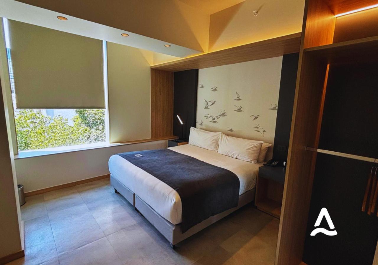 Almasur Providencia Khách sạn