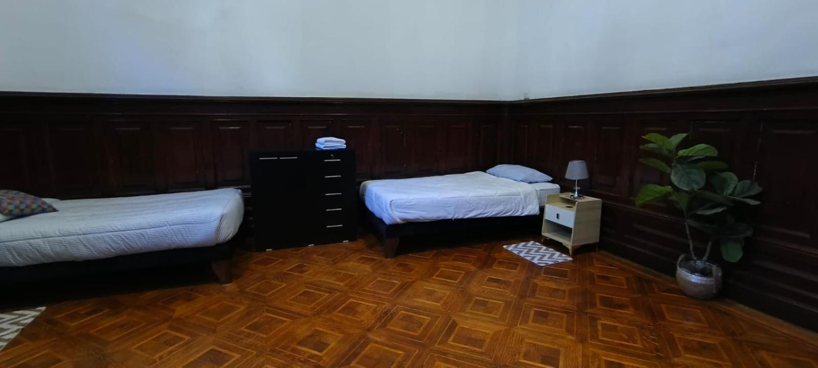 Khách sạn Casa Marina Huerfanos *