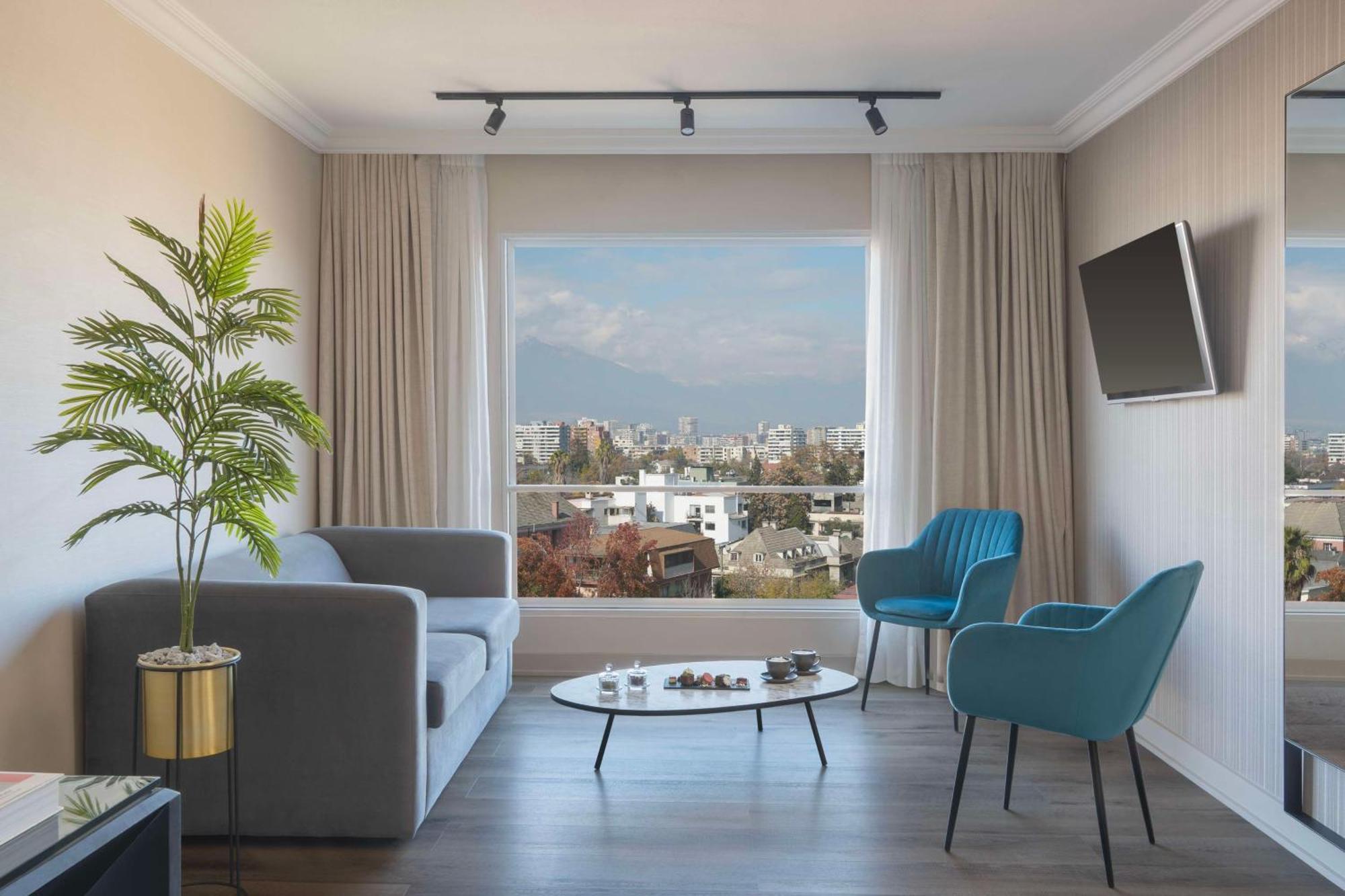 Nh Ciudad De Hotel Santiago