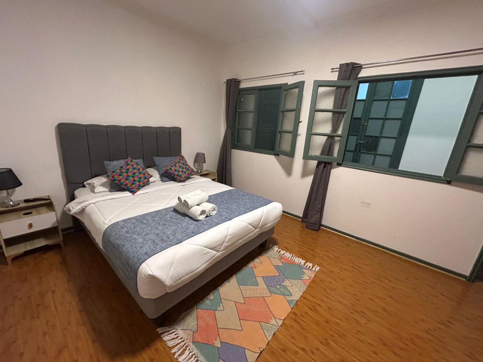 Khách sạn Casa Marina Huerfanos Santiago
