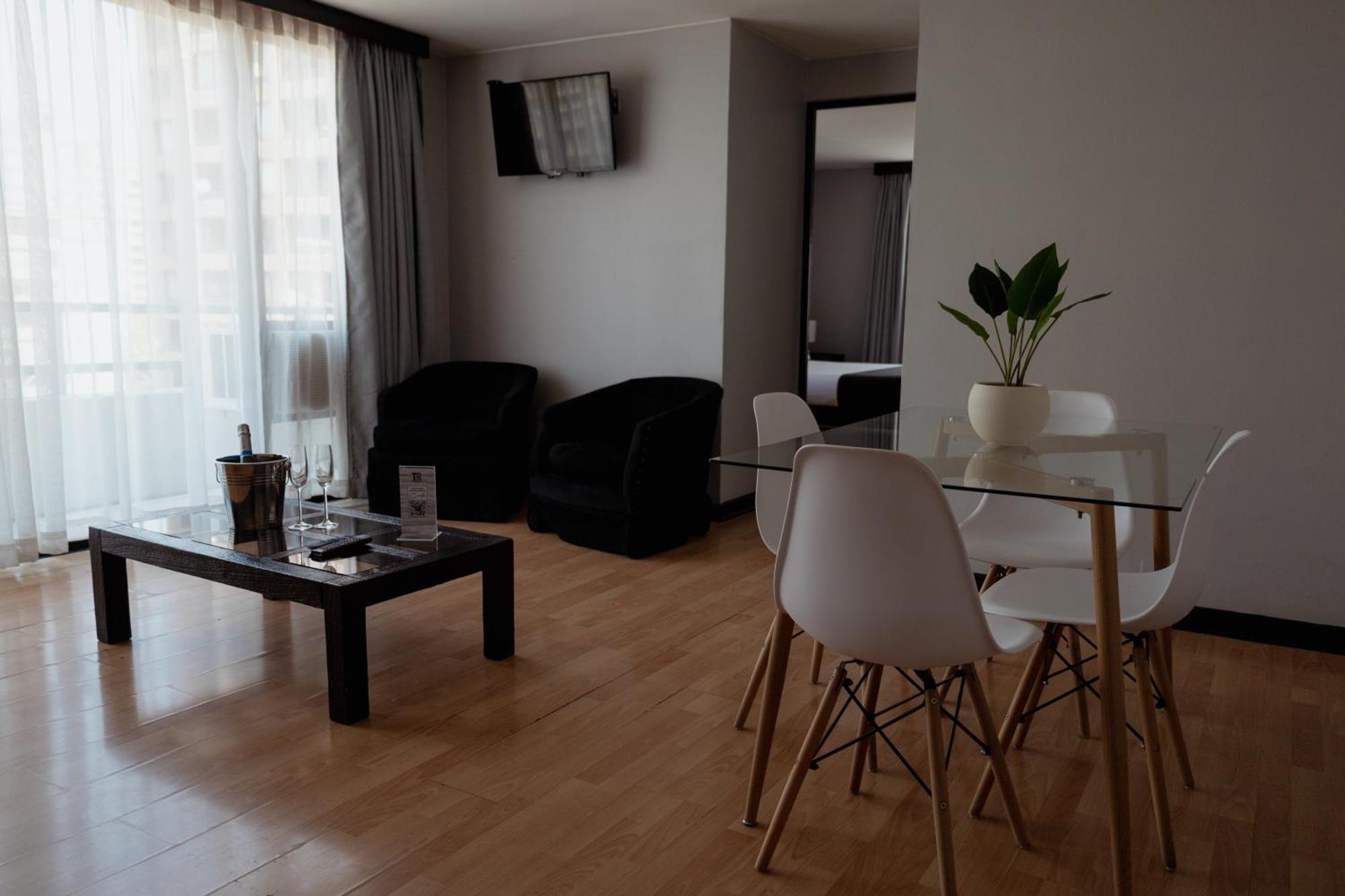 Tempo Rent Aparthotel Santiago