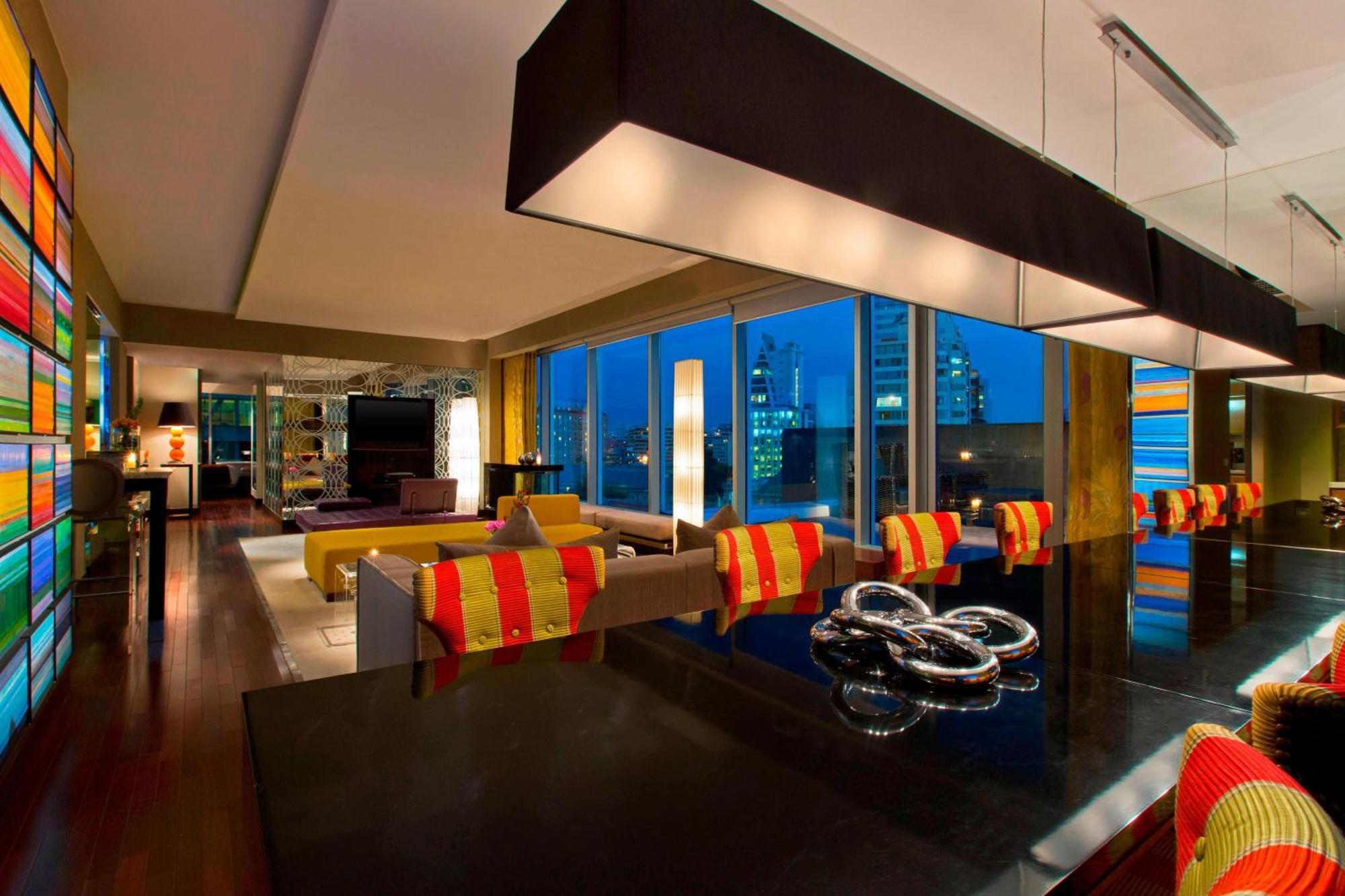 Hotel W 5*