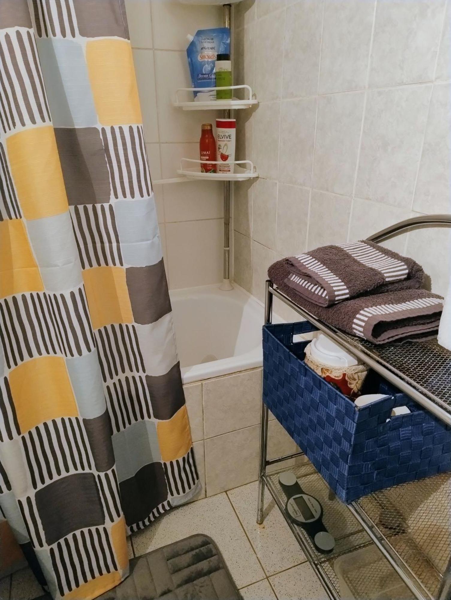 Condes Metro Hernando De Magallanes Homestay Santiago