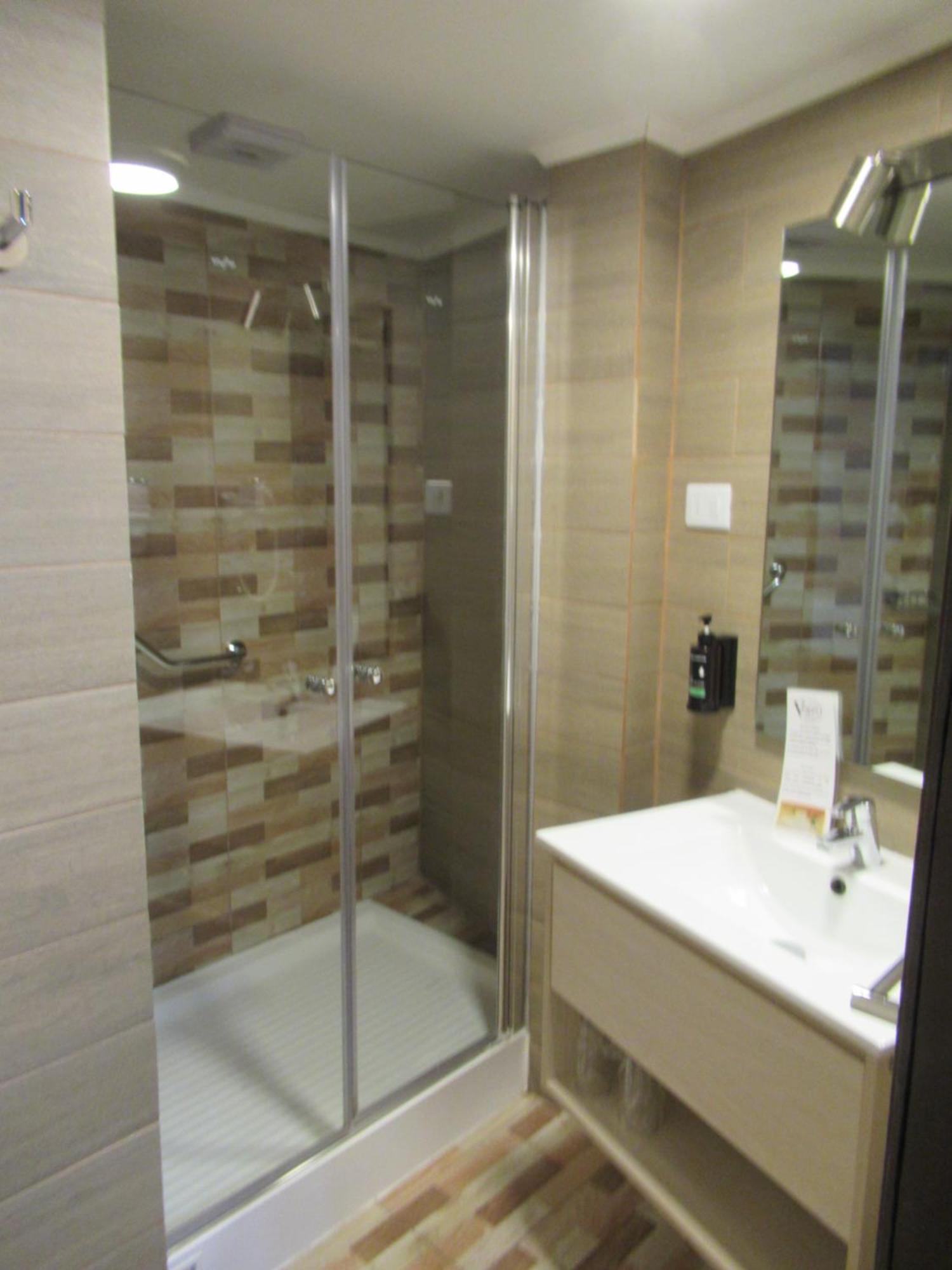 Khách sạn Vegas 3*