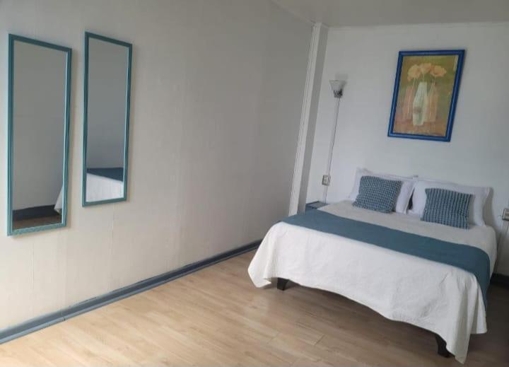 Casa Agustinas 2*
