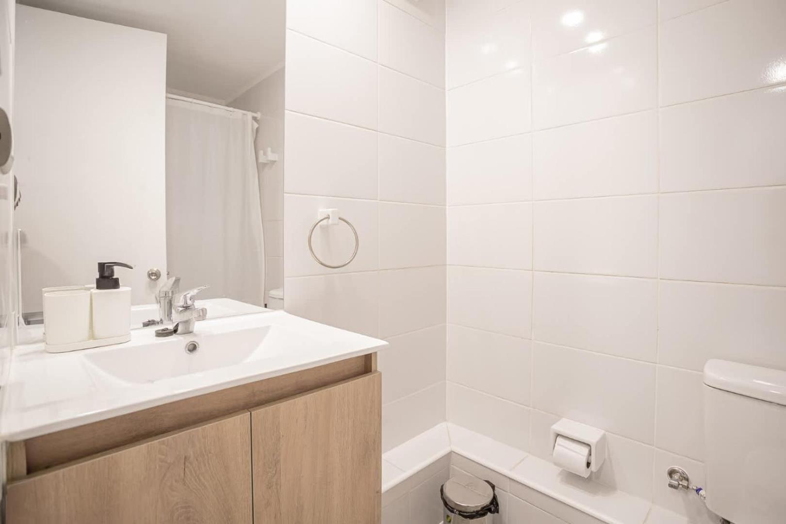 Perfect For Two In Center Santiago