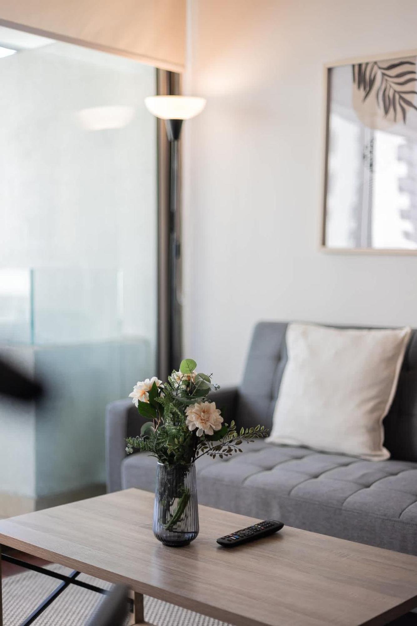 Apartment Modern Design Cozy 1b 1b *
