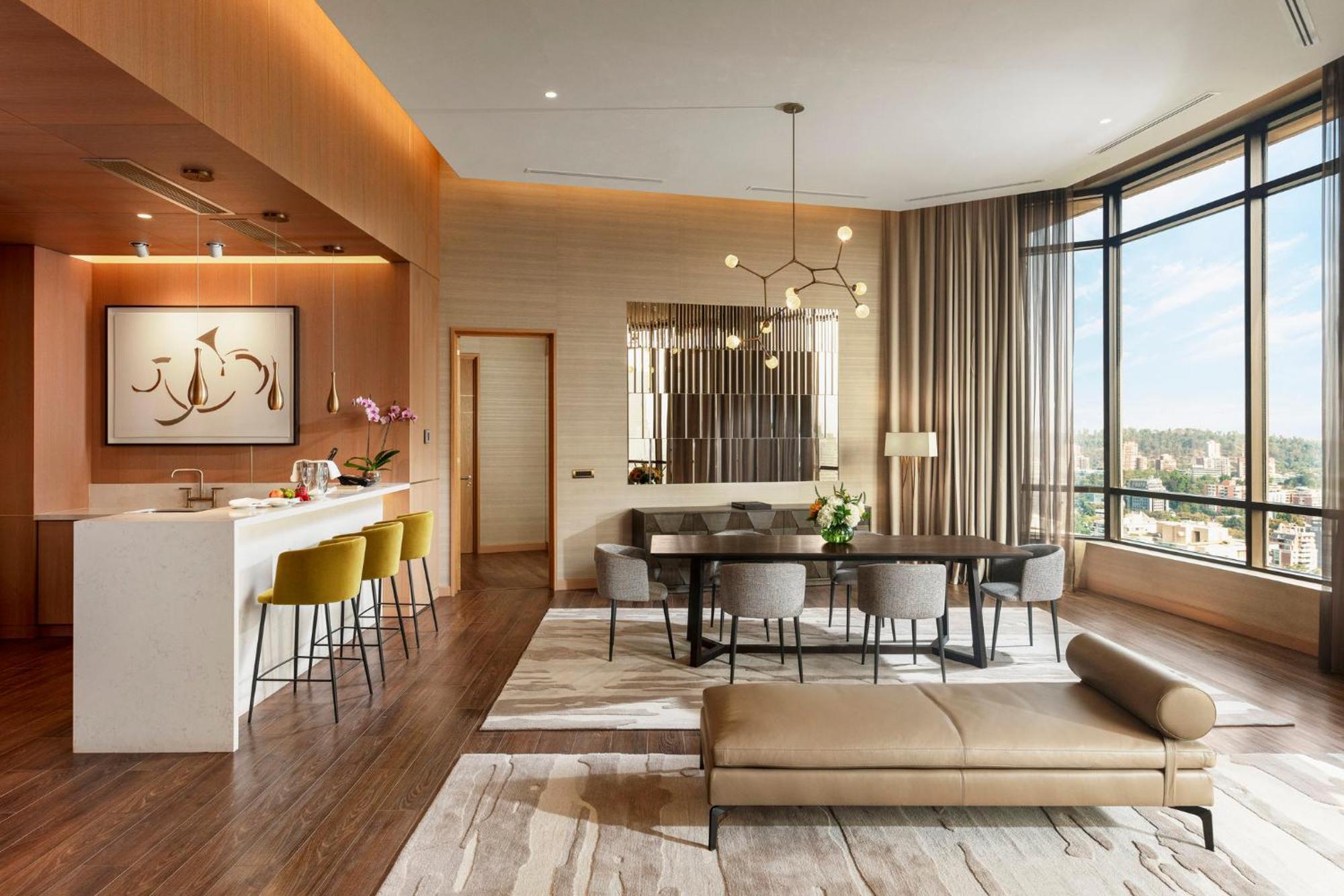 Mandarin Oriental,