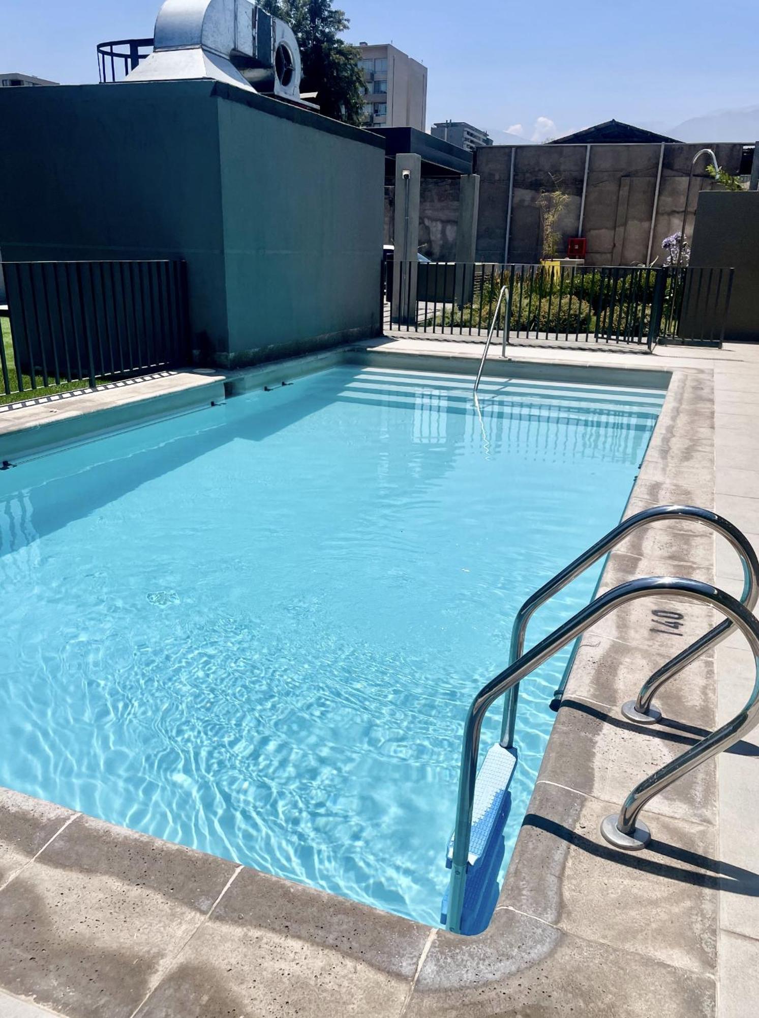 Apartamento Departamento Estadio Nacional Con Piscina Y Estacionamiento