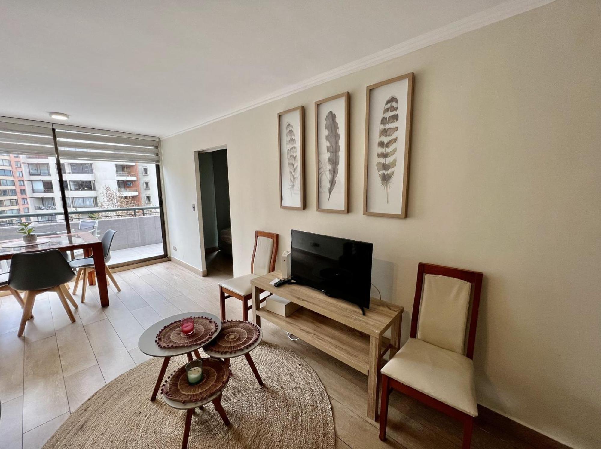 2 Mall Parque Arauco Condes Apartment *