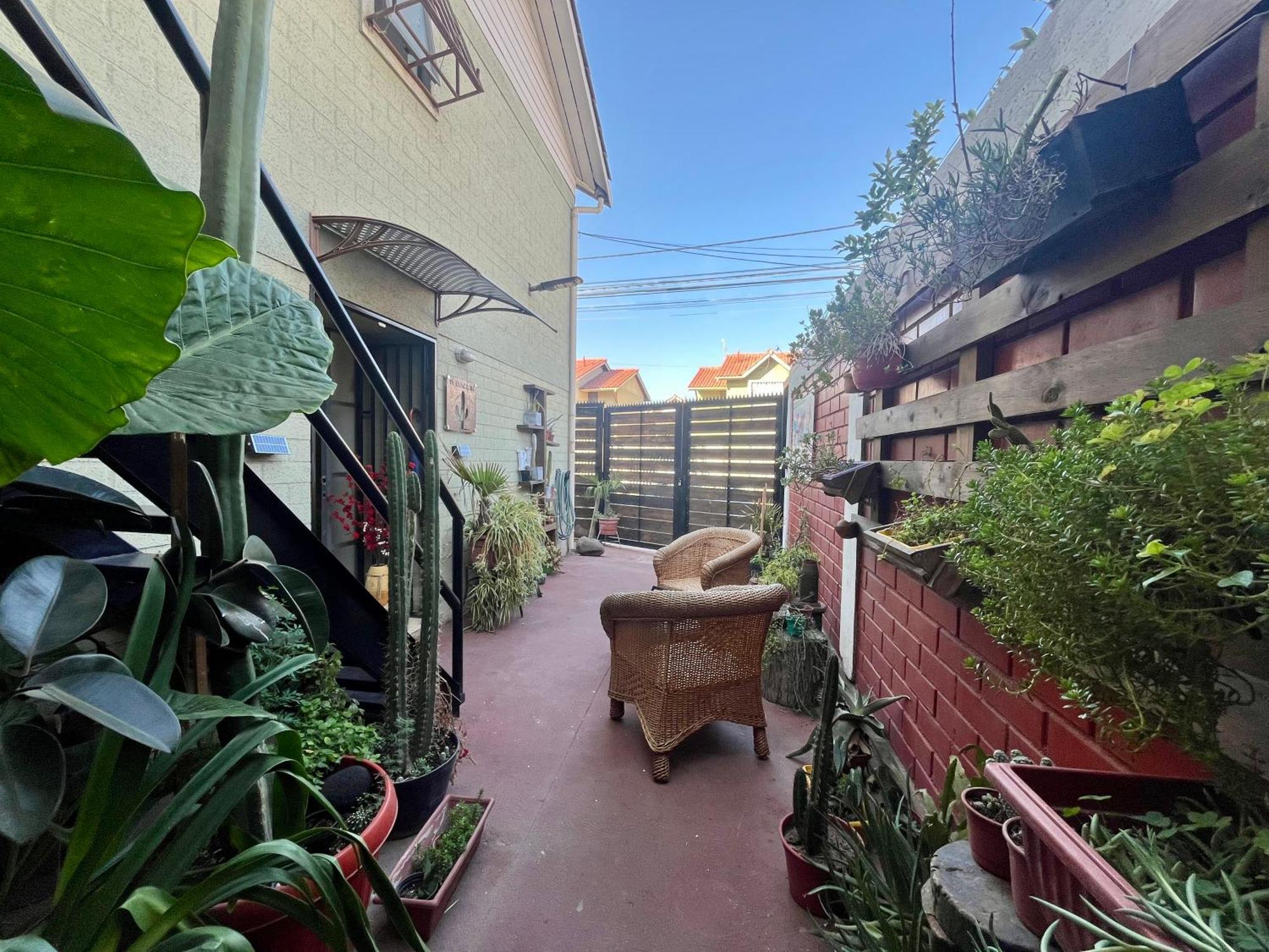 Hostel Tu Espacio Re - Casa Cerca Del Aeropuerto Homestay *