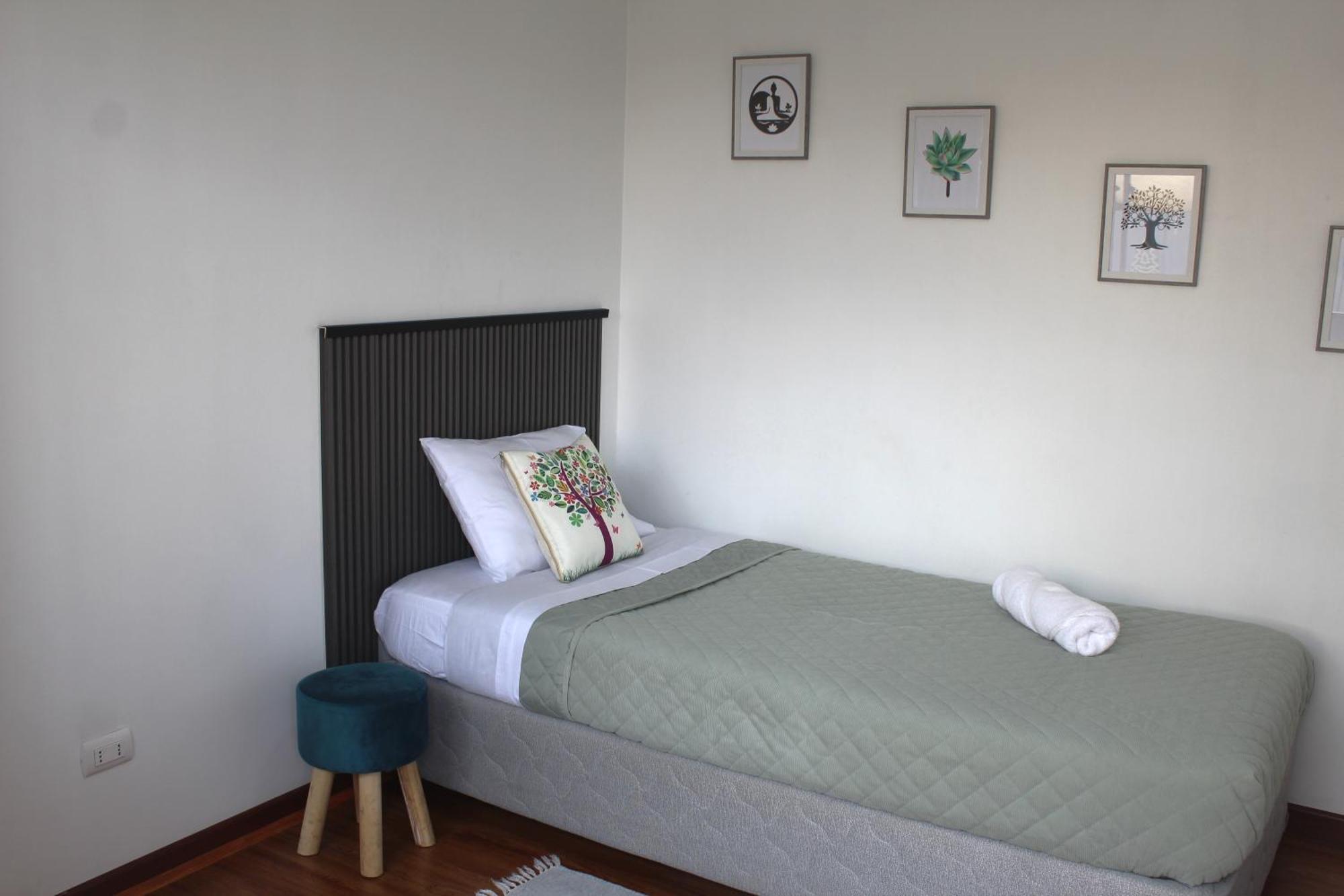 Hostel Hab Economica Cerca Del Aeropuerto *
