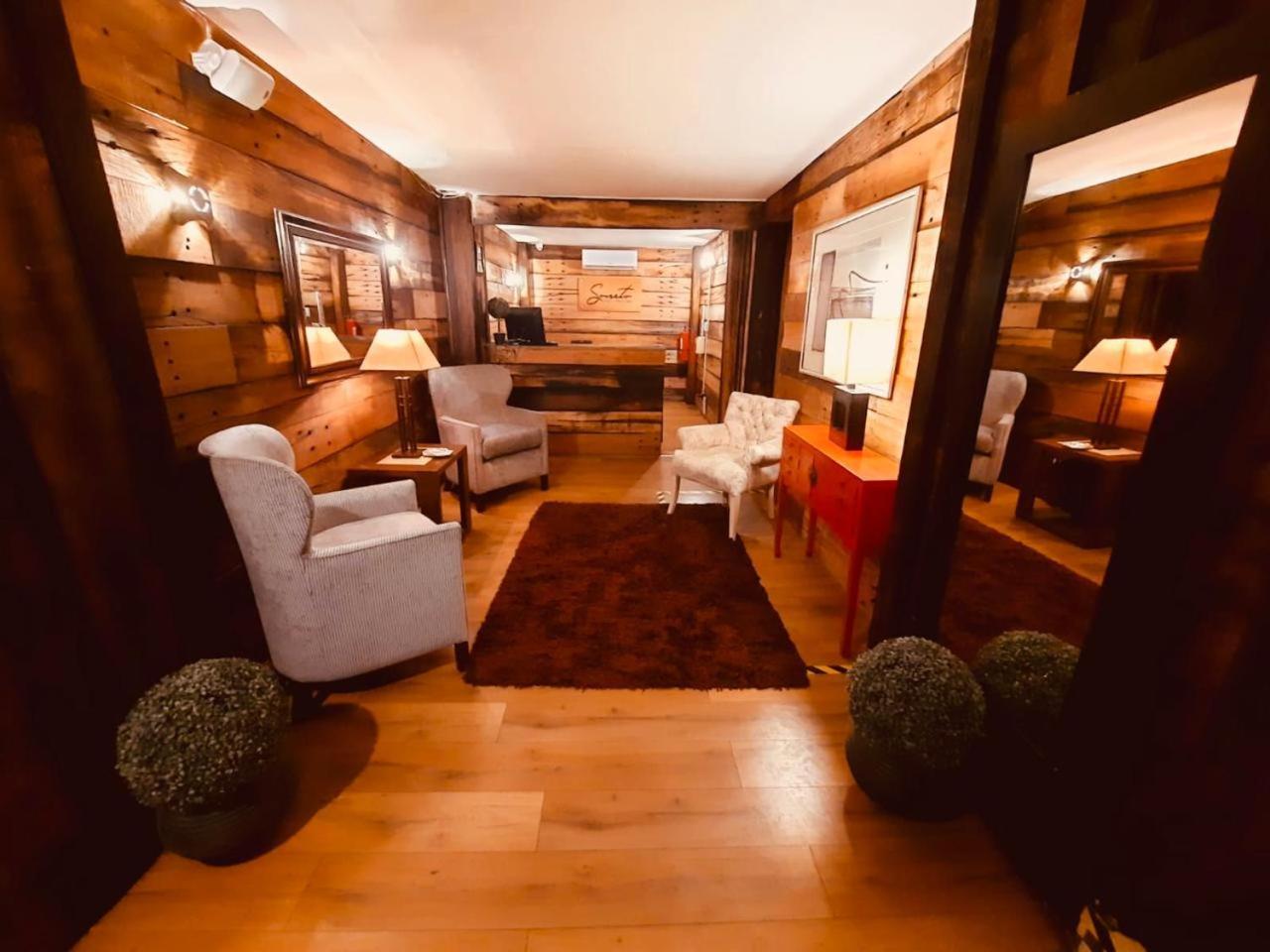 Sonetto Hotel Santiago
