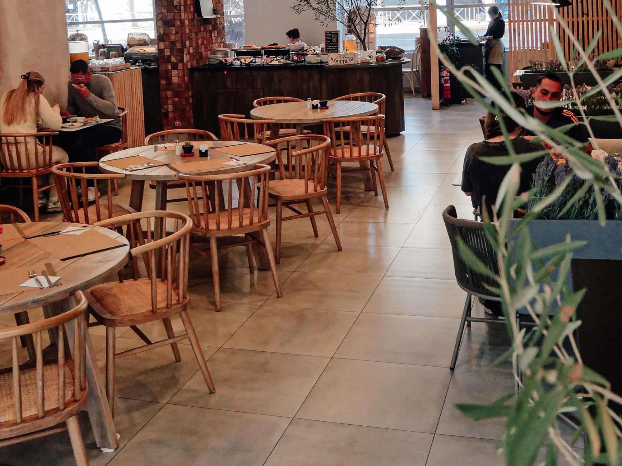 Ibis Providencia 3*