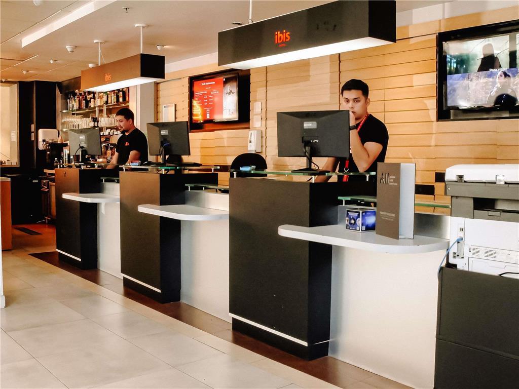 Ibis Providencia Khách sạn