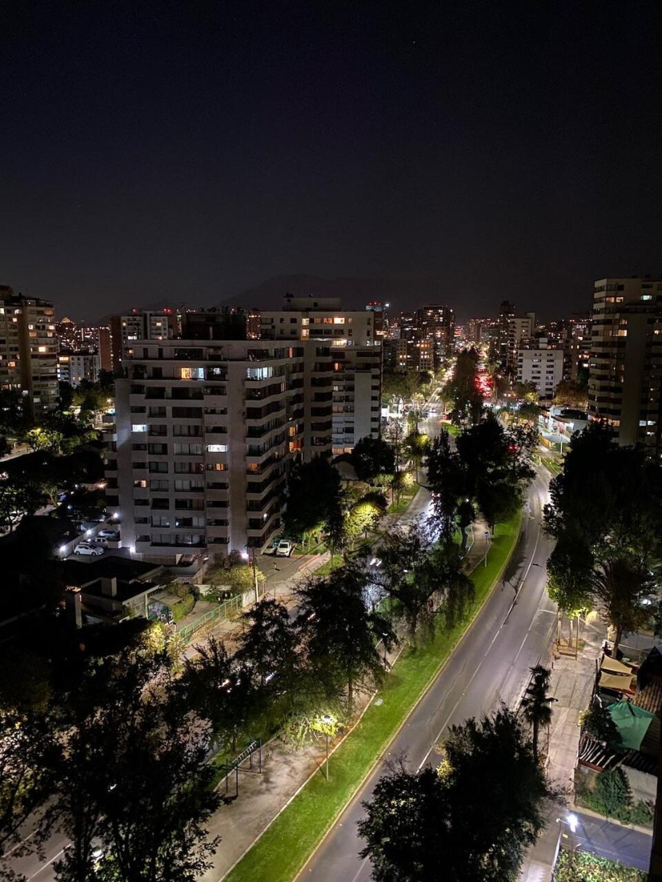 Sky Condes - Panoramic View Apartment Santiago
