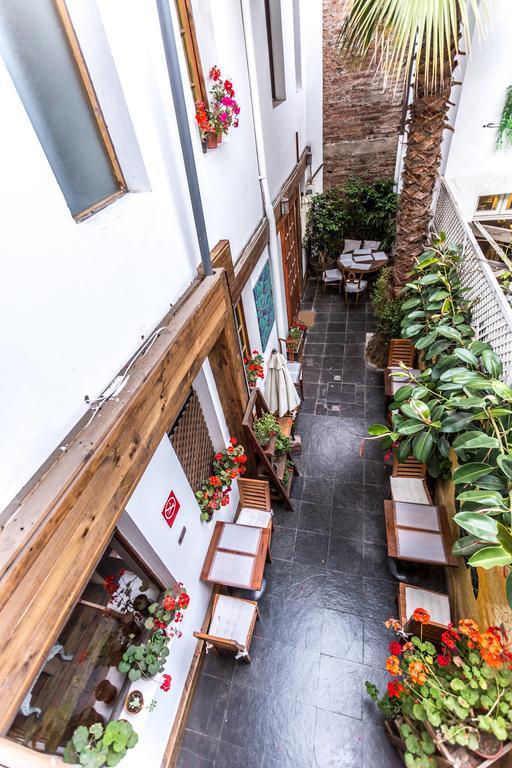 Hostal La Casita