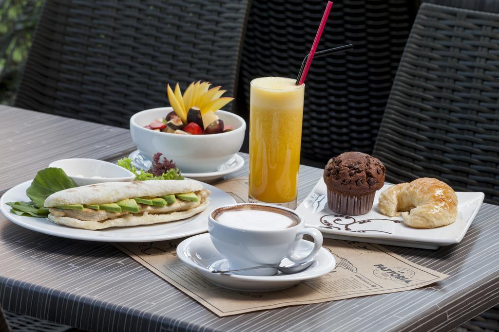 Regal Pacific Hotel 5*