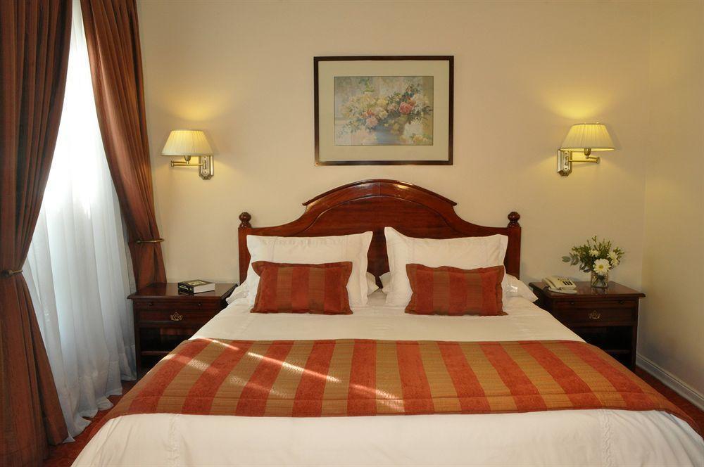 Boutique Orly Hotel 3*