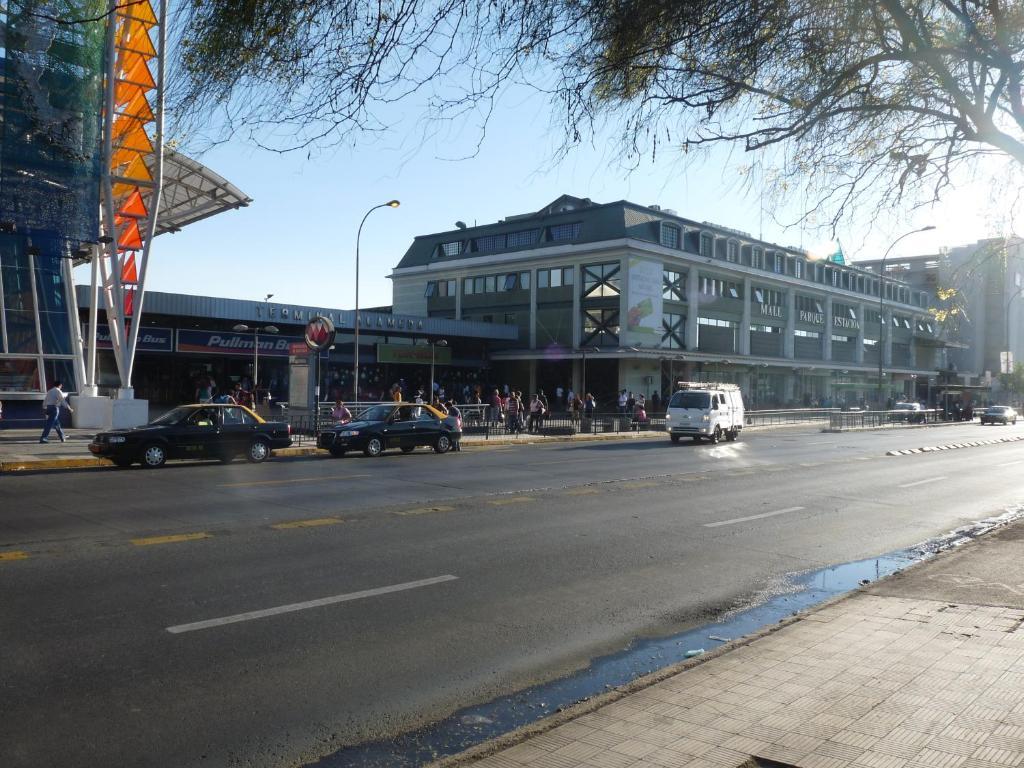 Khách sạn Railef