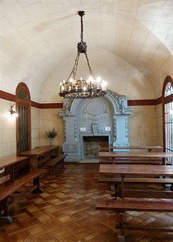 La Casa Roja Albergue Santiago