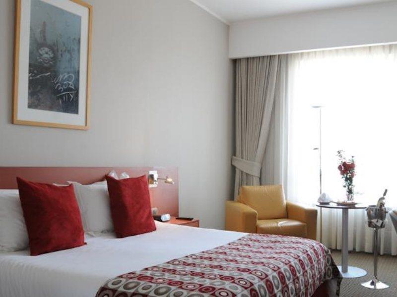 Hotel Radisson Ciudad Empresarial 4*