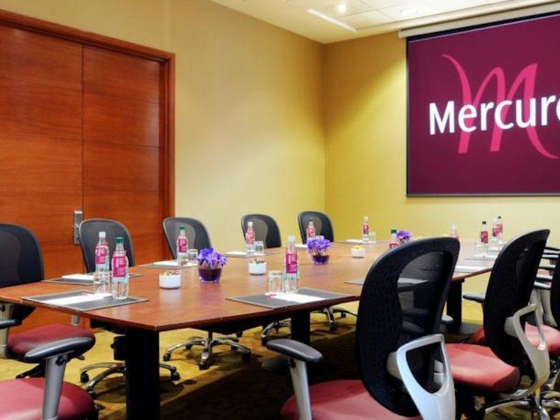 Radisson Ciudad Empresarial