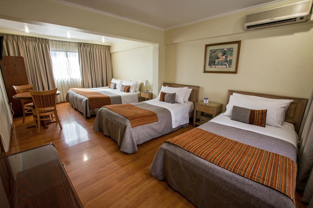 Dacarlo Hotel 3*