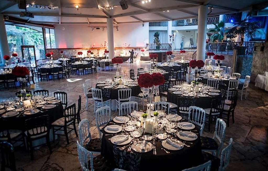 Hotel Y Centro De Eventos Manquehue Condes Santiago
