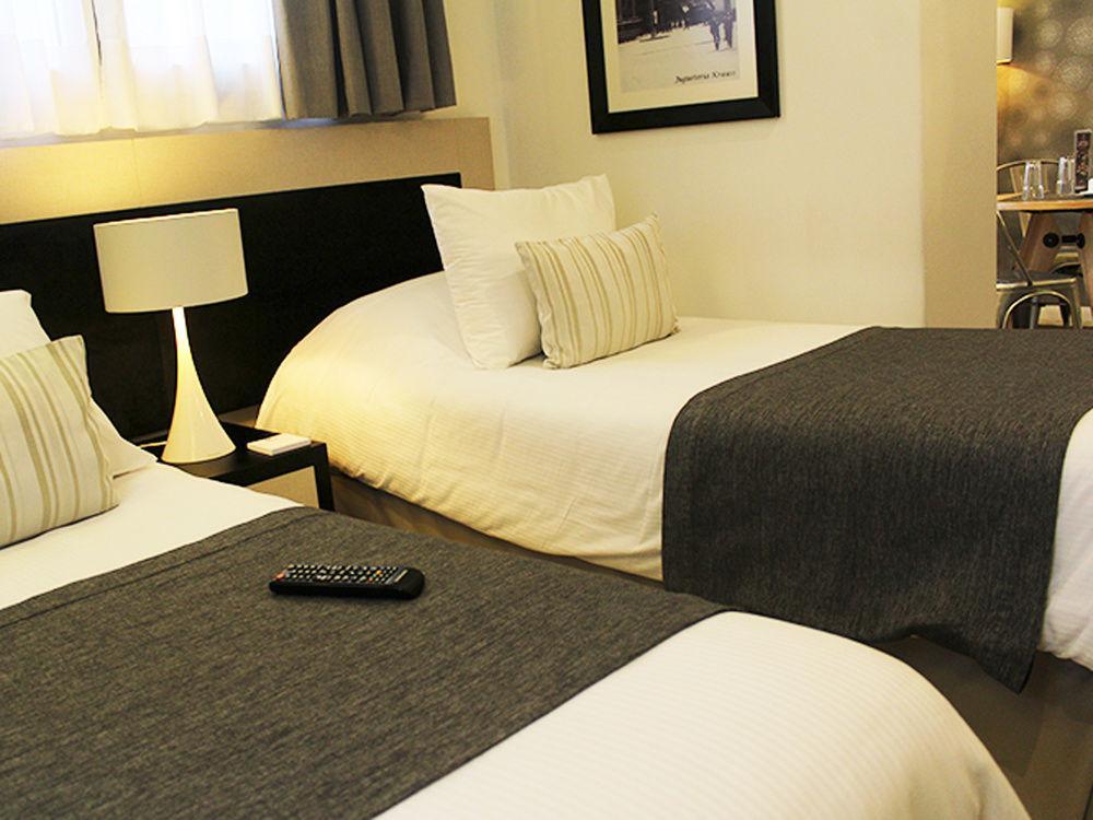 Sommelier Agustinas Hotel Santiago