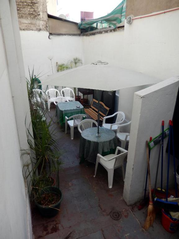 Traveller's Place Hostal