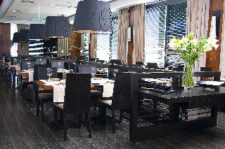 Radisson Petra La Dehesa Hotel 5*