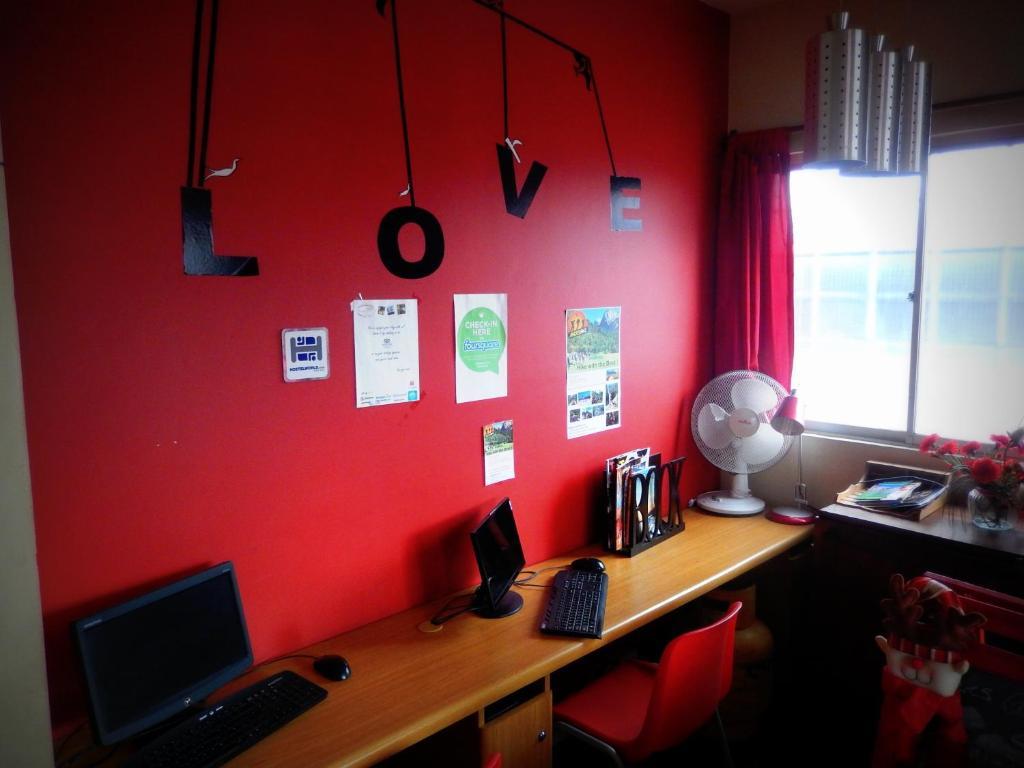 Traveller's Place Hostal