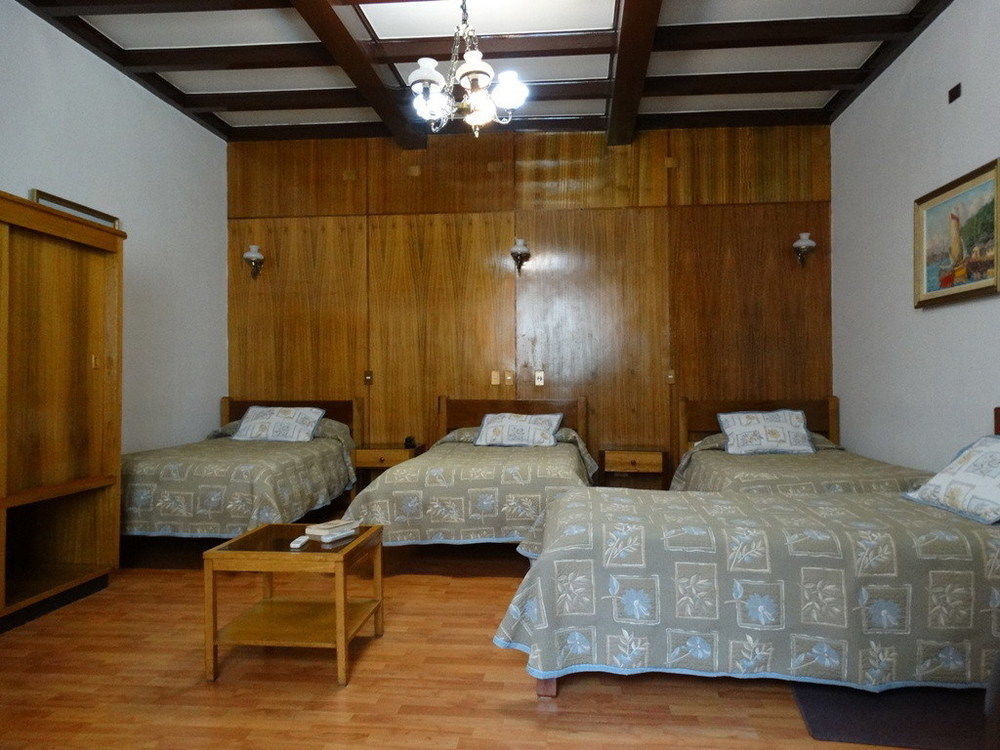 Khách sạn Vegas Santiago