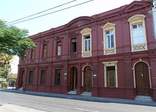 La Casa Roja * Santiago