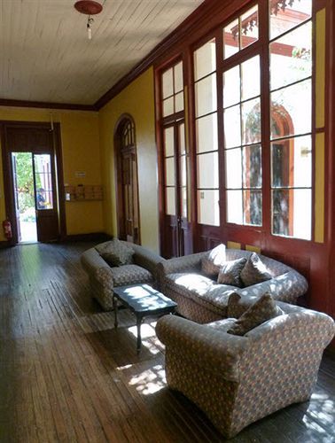 Albergue La Casa Roja *