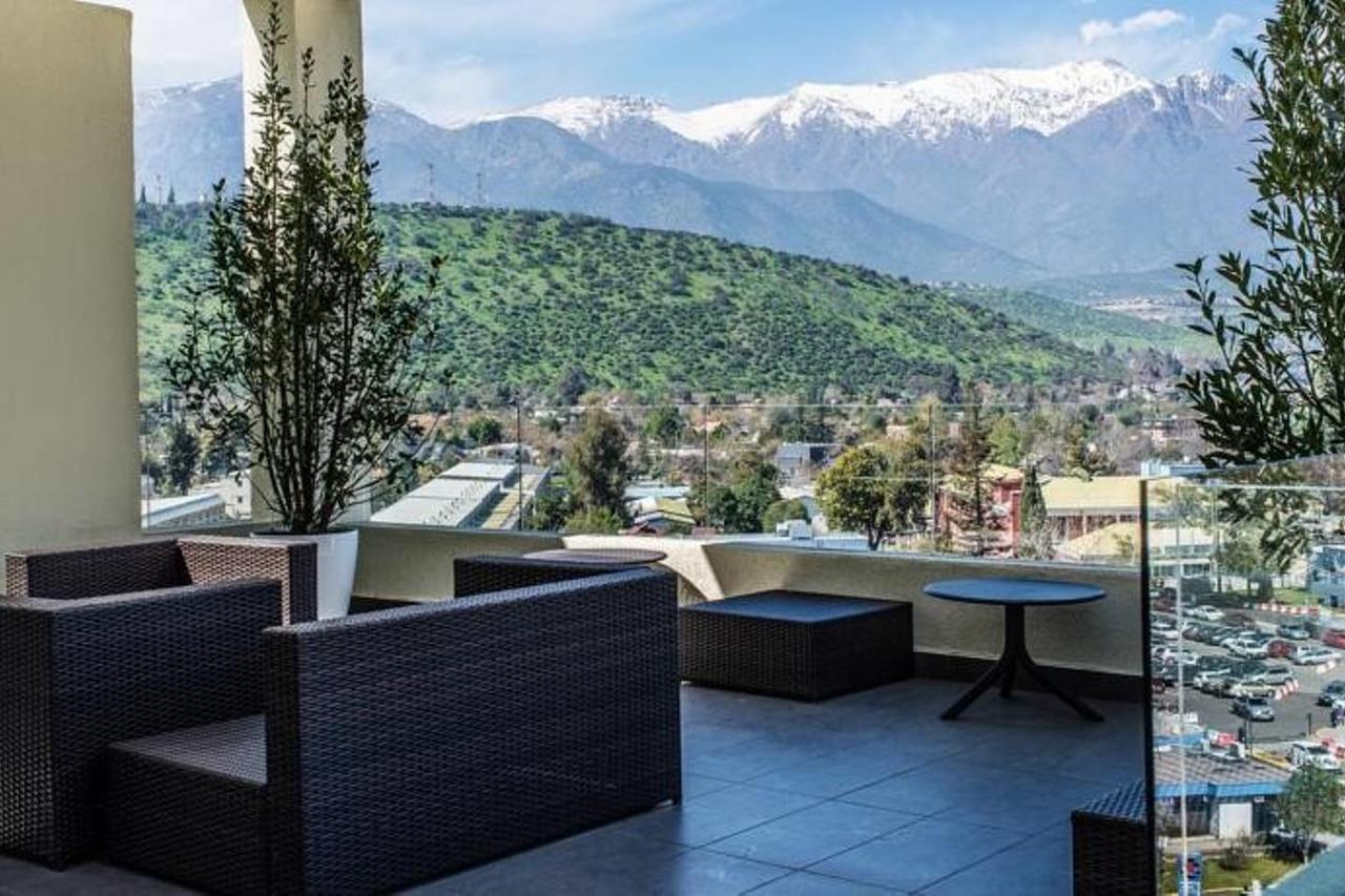 Charming - W/mountain View, Pool, & Gym * Santiago