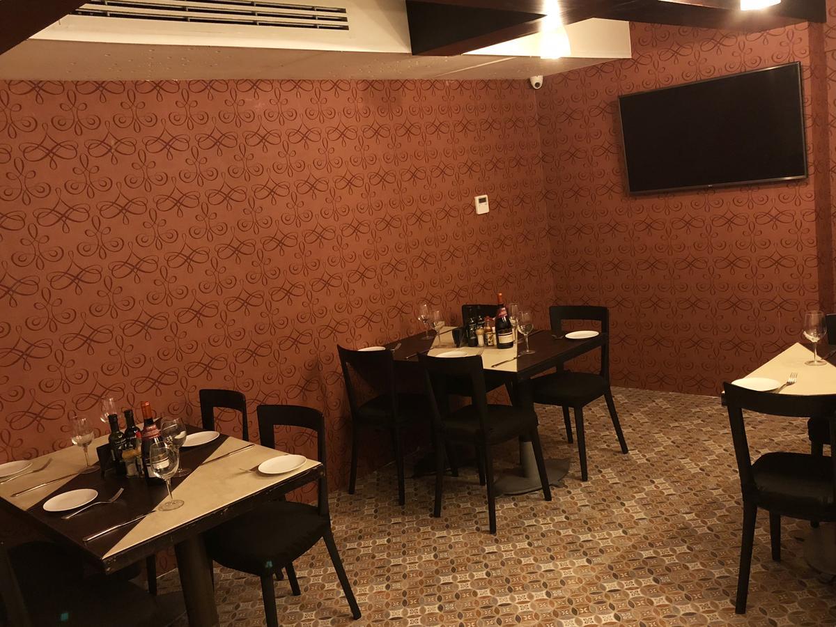 Hotel Sommelier Boutique