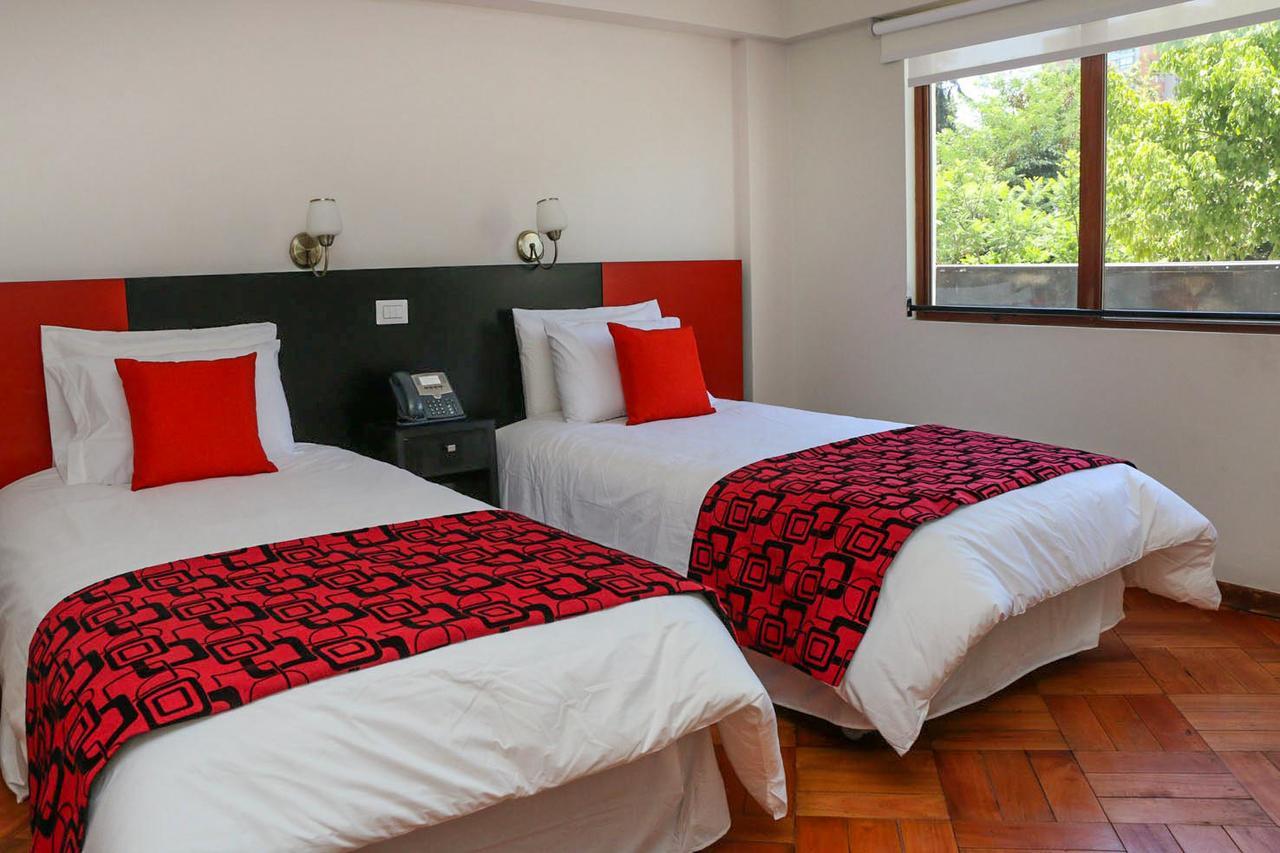 Hotel Plaza ñuñoa 3*