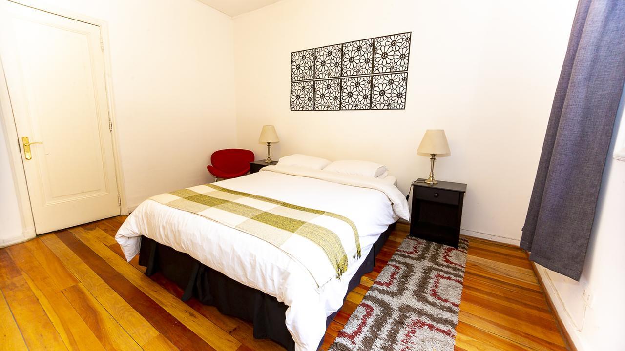 Hostal La Casona *