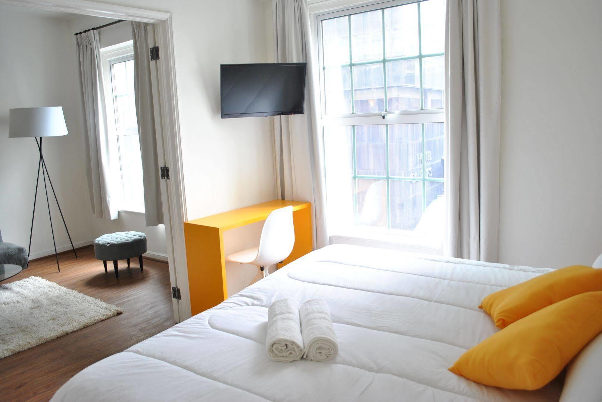 Hotel Clh