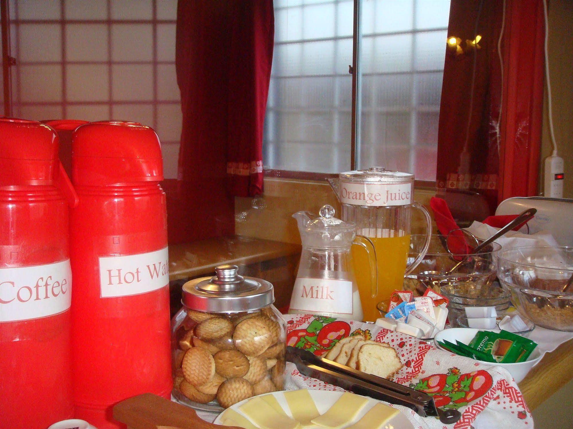 Traveller's Place Hostal