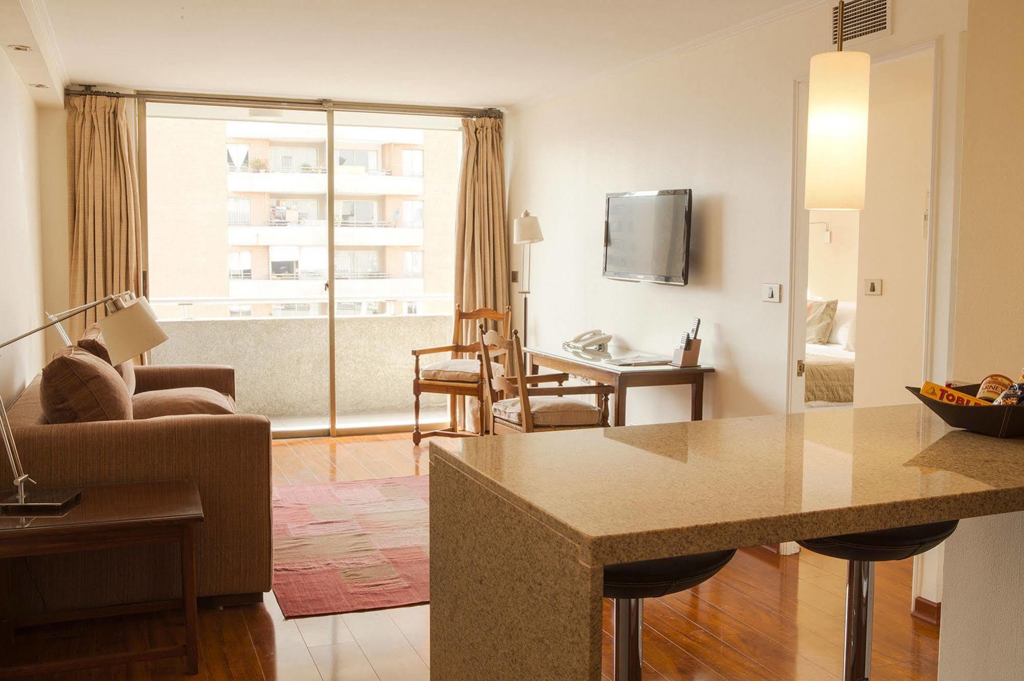 Time Suite - Comfort Apartments Khách sạn hẻo lánh 4*