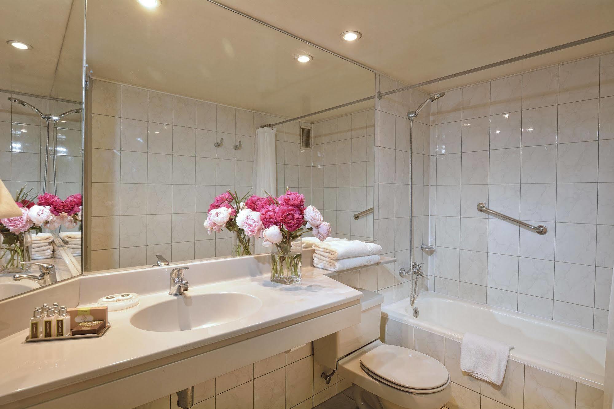 Eurotel Providencia 3*