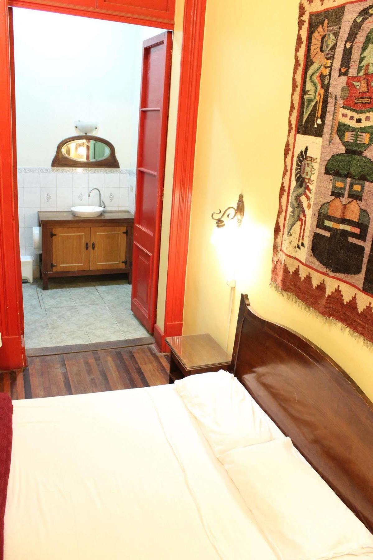 Albergue La Casa Roja *