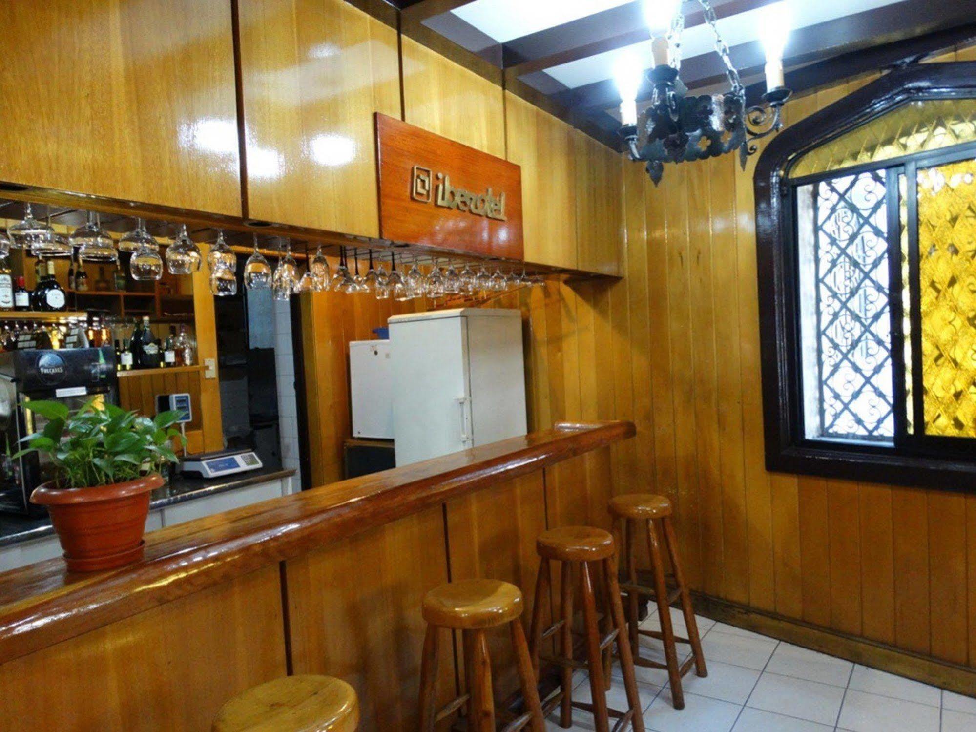 Khách sạn Vegas Santiago